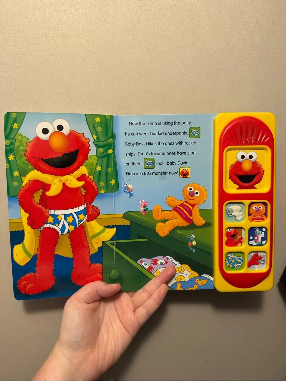 Sesame Street Potty Time with ELMO Sound Book - Red & Yellow